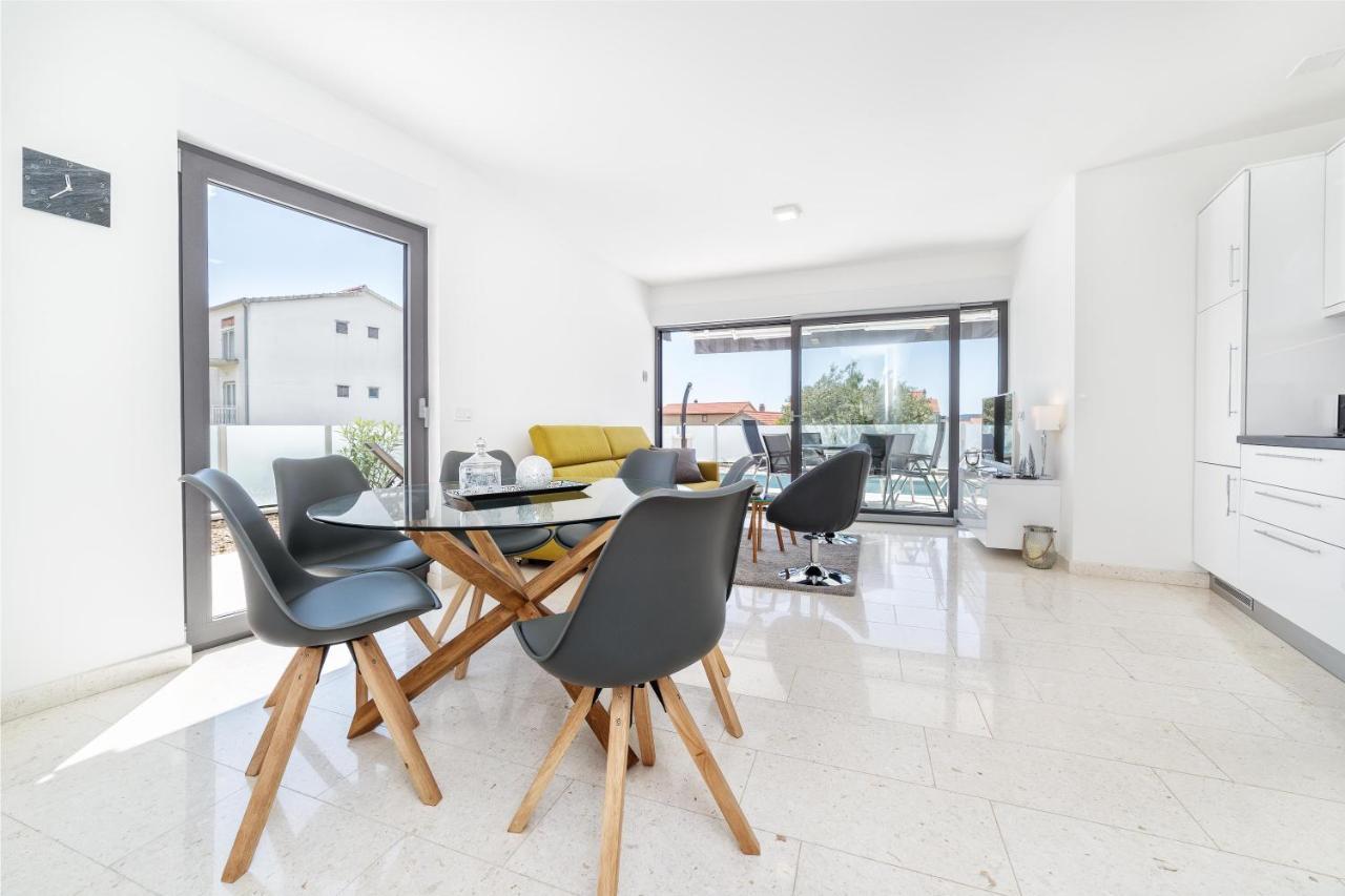 Villa Aliara Pool Apartment Vodice Extérieur photo