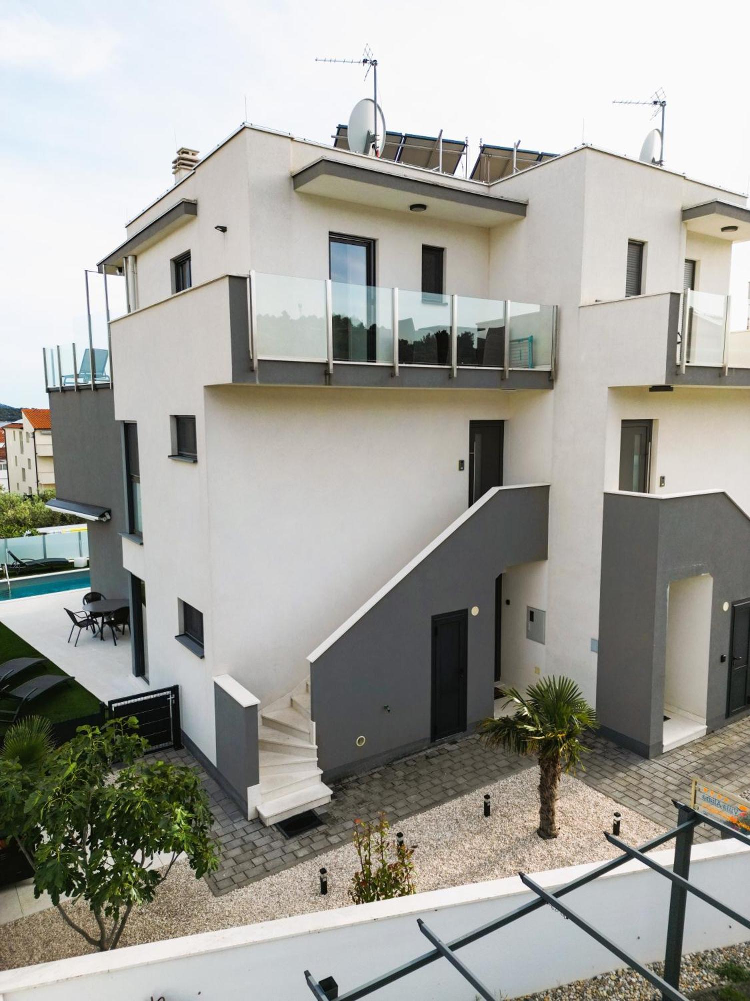 Villa Aliara Pool Apartment Vodice Extérieur photo